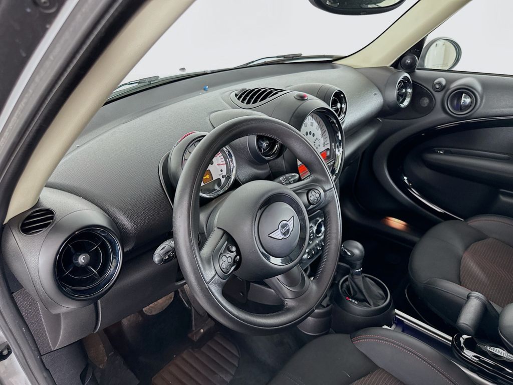 2013 Mini Countryman photo 9