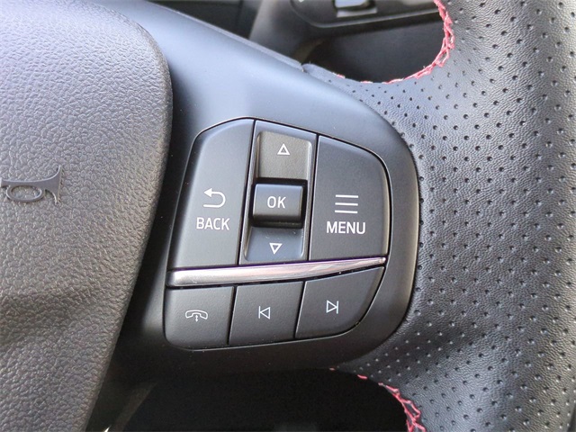 2026 Ford Escape ST-Line photo 21