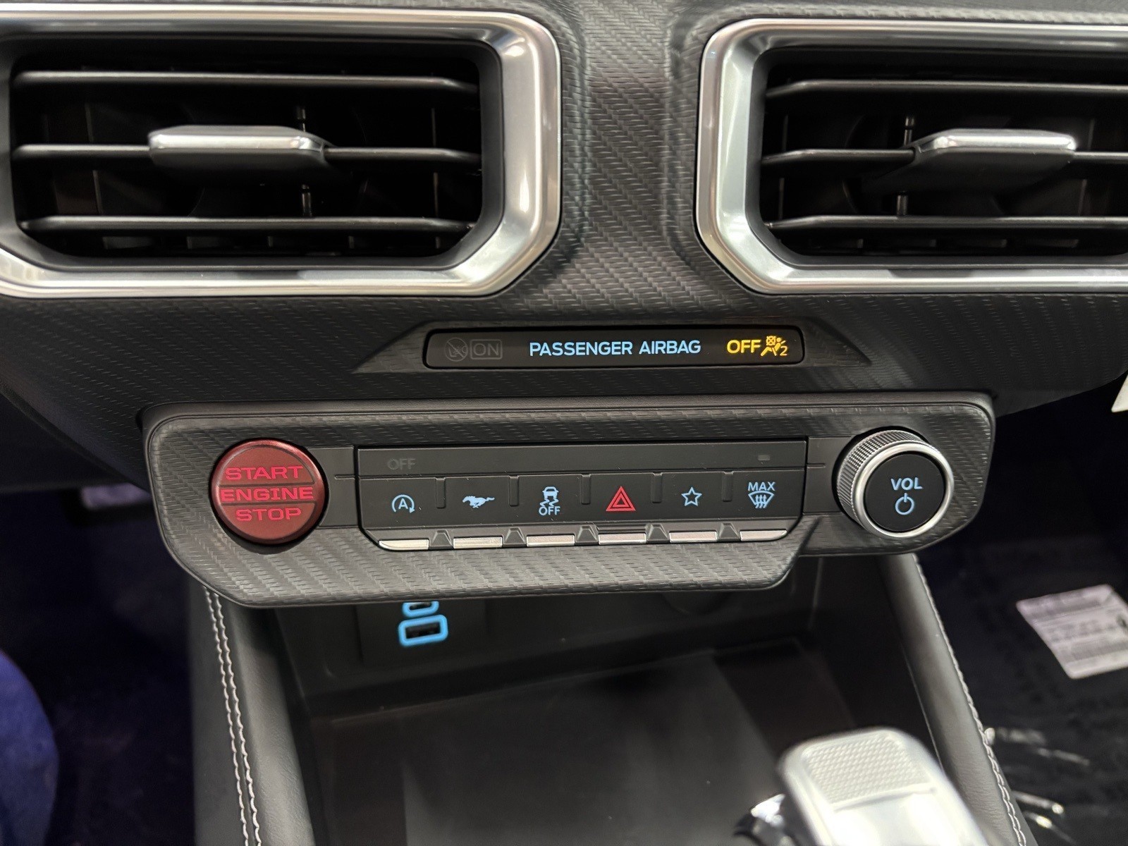 2025 Ford Mustang GT Premium photo 10