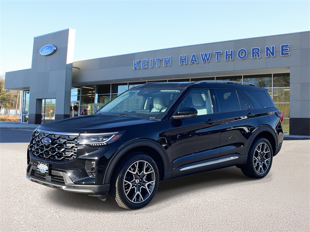 2025 Ford Explorer Platinum photo 3