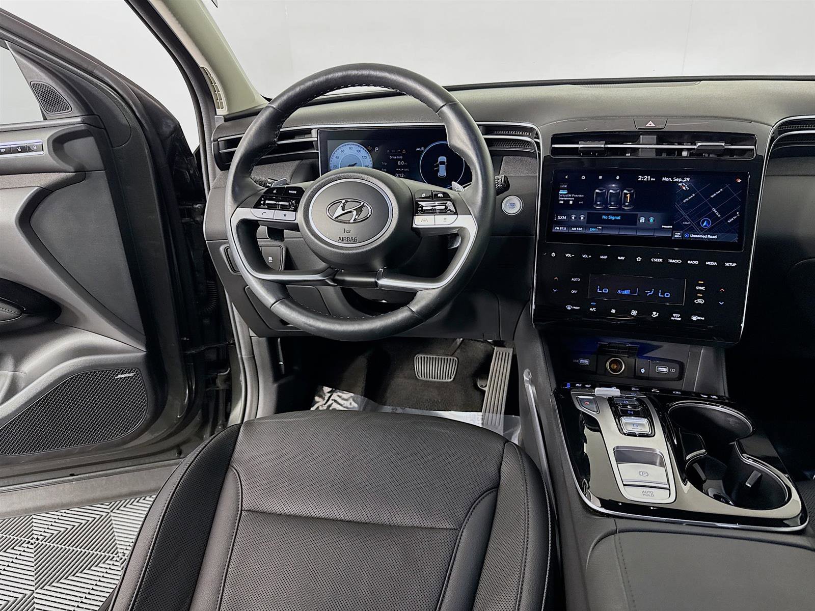 2022 Hyundai Tucson Limited photo 24