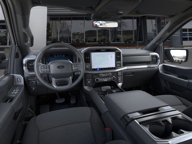 2025 FORD F-150 - Image 10