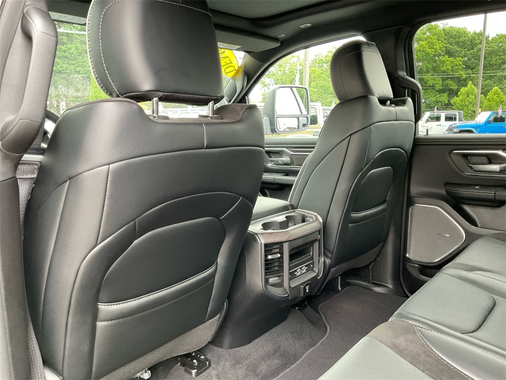 2025 Ram 1500 Laramie photo 29