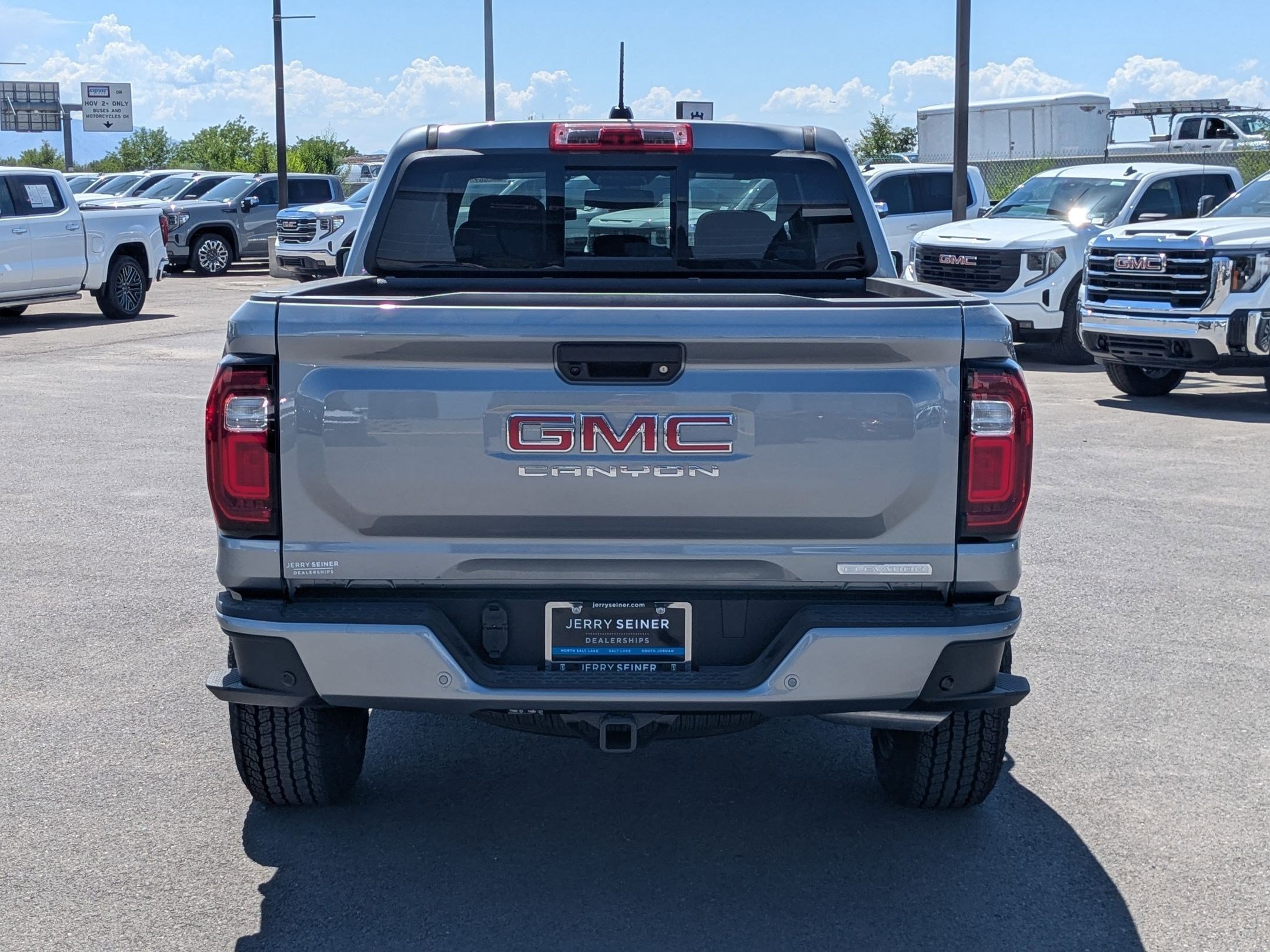 2025 Gmc Canyon Elevation photo 4