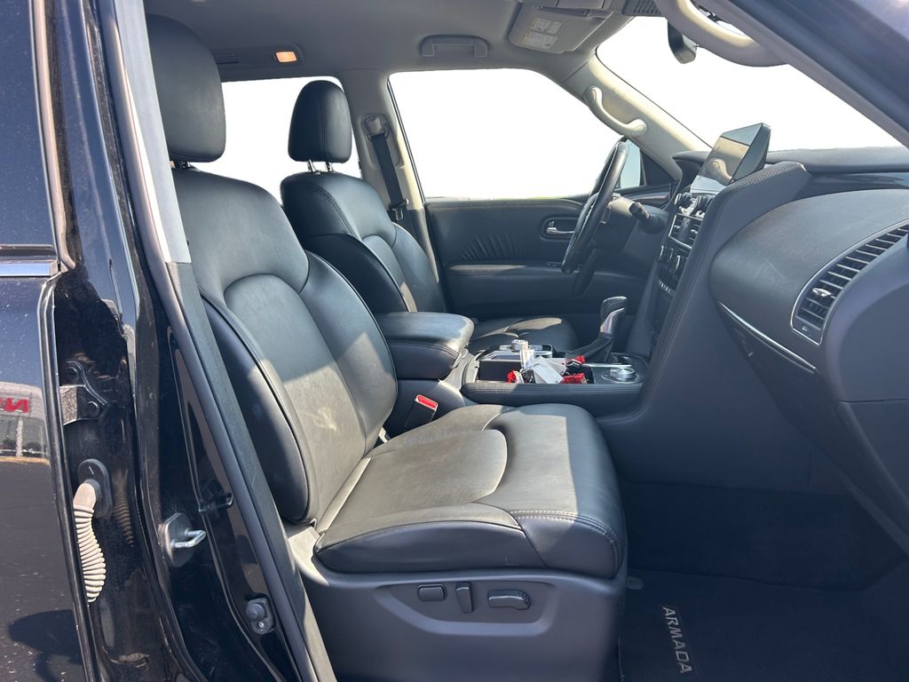 2023 Nissan Armada SV photo 15