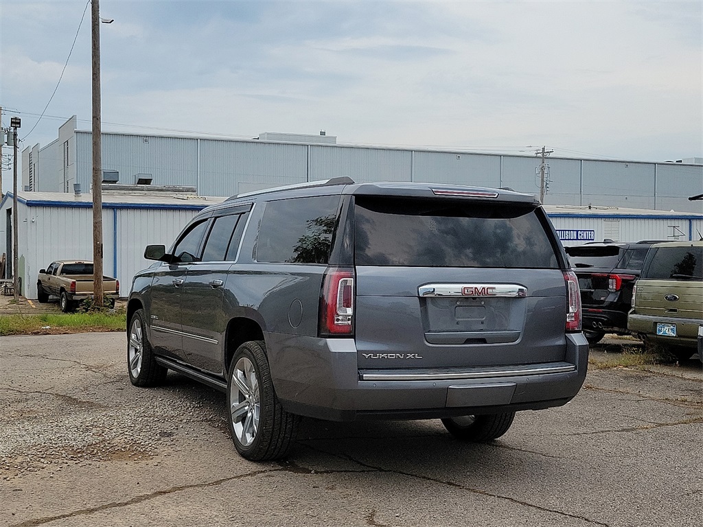 2019 Gmc Yukon XL Denali photo 4