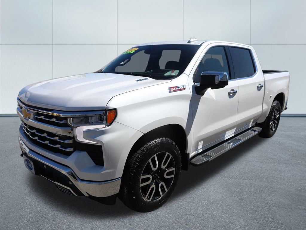 2024 Chevrolet Silverado 1500 LTZ photo 3