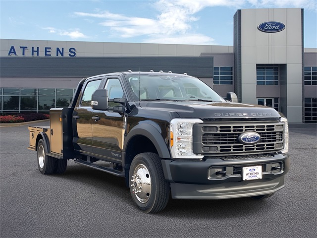 2026 Ford F-550 Super Duty Chassis Cab XL's photo