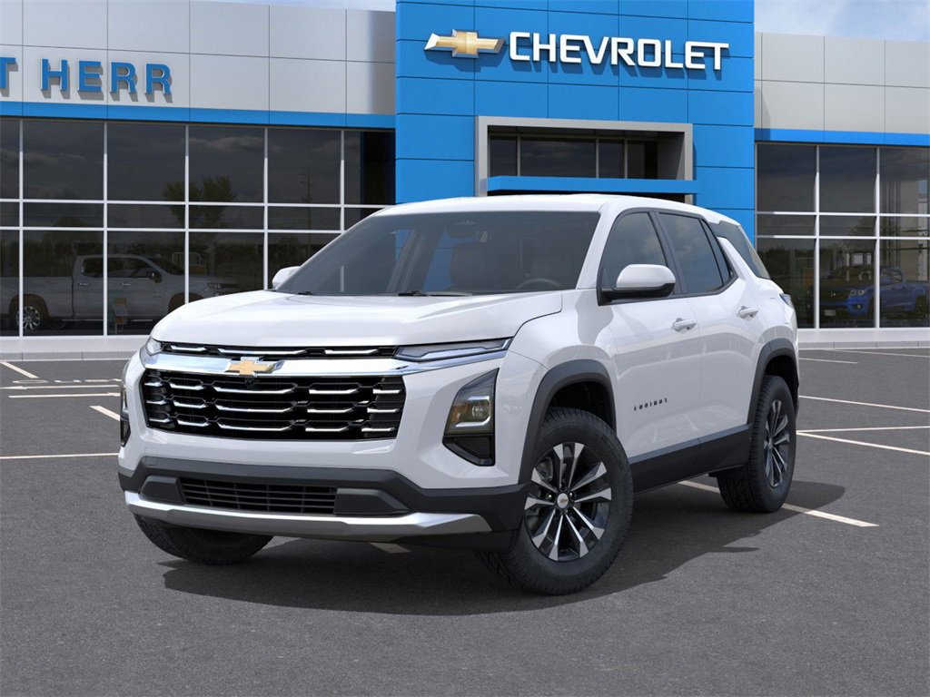 2026 Chevrolet Equinox LT photo 3