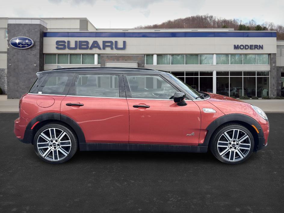 2020 Mini Clubman Base S ALL4 photo 4