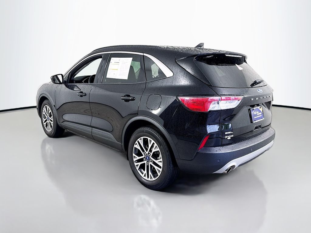 2021 Ford Escape SEL photo 4