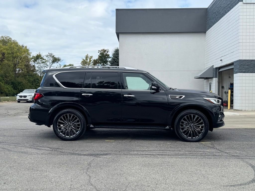 2024 Infiniti QX80 Sensory photo 2