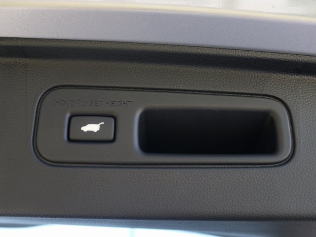 2025 Honda Pilot Touring photo 33