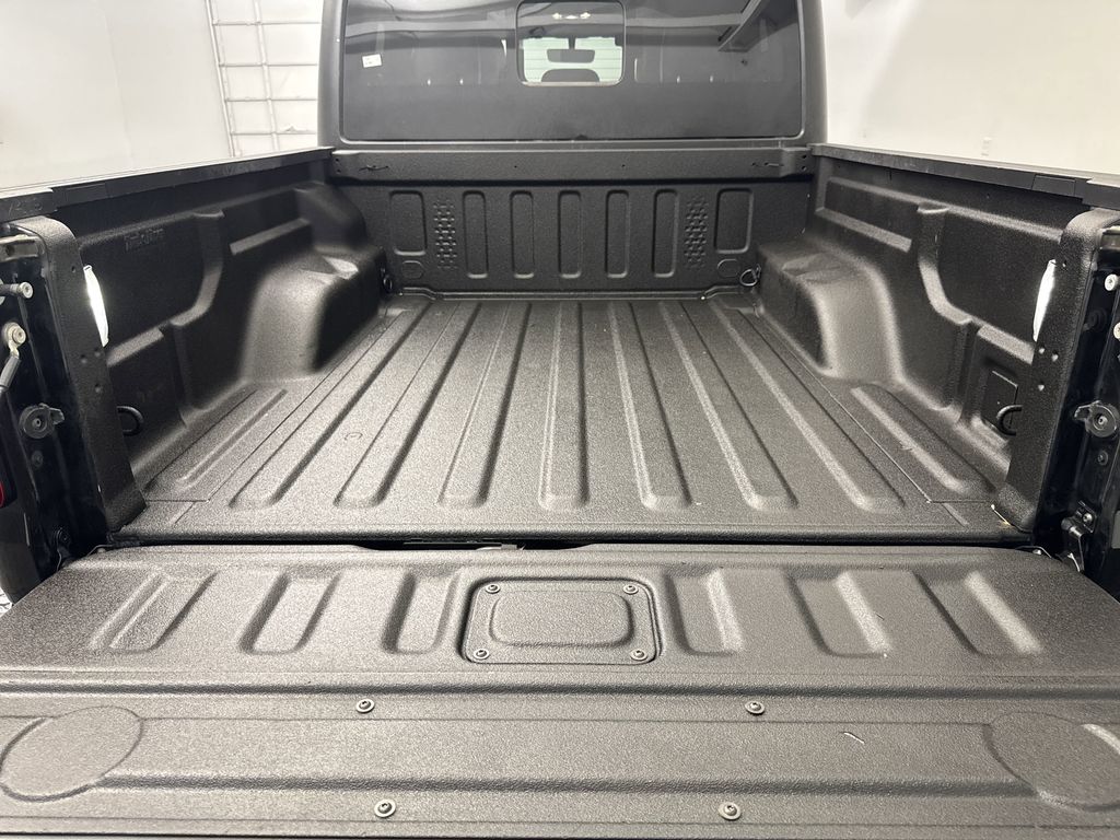 2020 Jeep Gladiator Rubicon photo 2