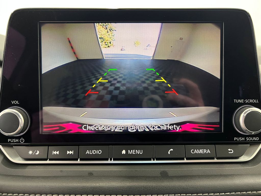 2024 Nissan Rogue SV photo 22
