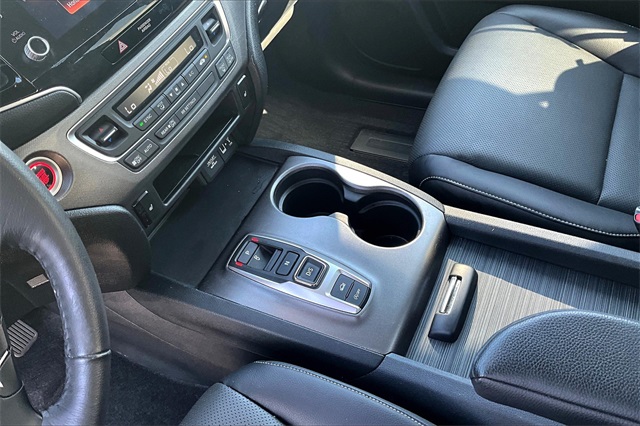2023 Honda Ridgeline RTL photo 17