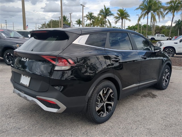2023 Kia Sportage EX photo 4