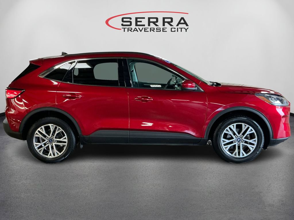 2022 Ford Escape SEL photo 4