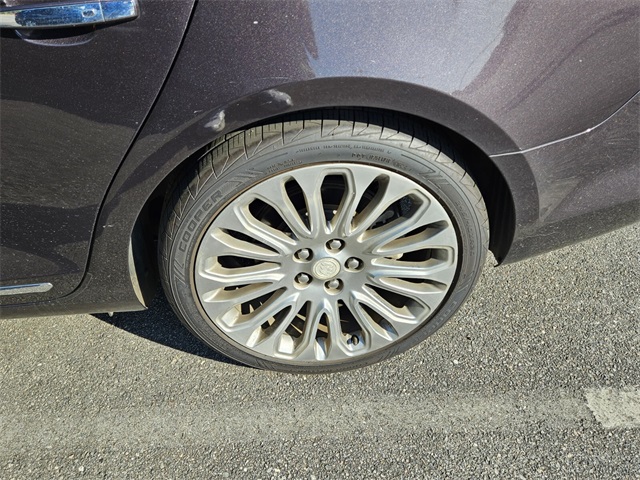 2015 Buick LaCrosse Premium II photo 15