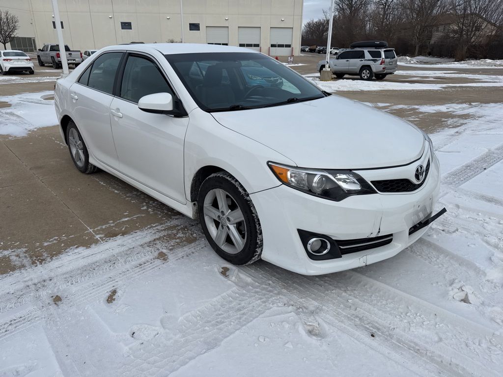2013 Toyota Camry SE