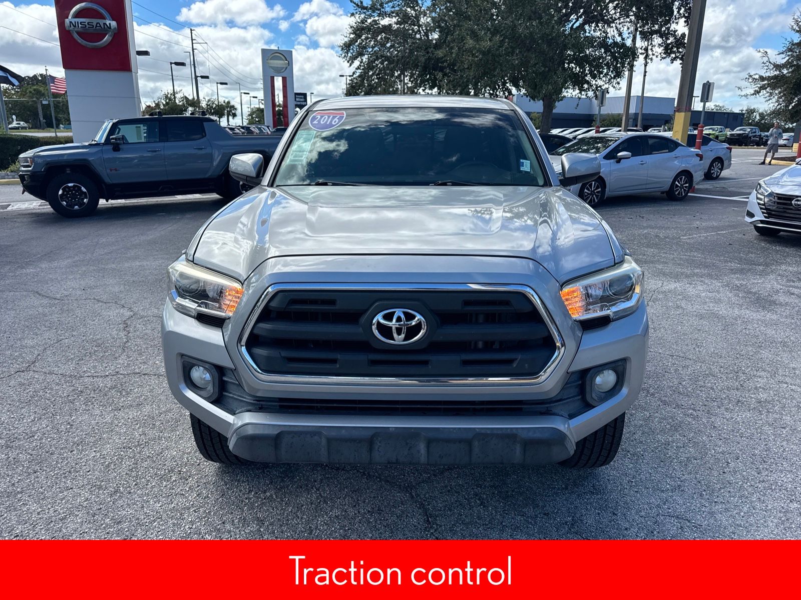 2016 Toyota Tacoma SR5 photo 3