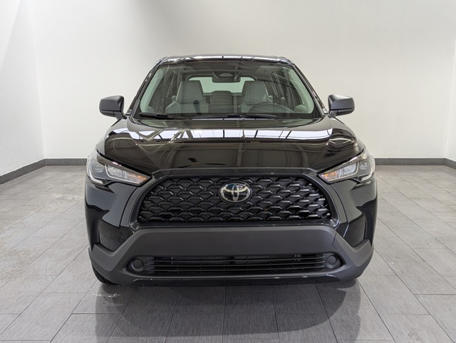 2024 Toyota Corolla Cross L photo 3