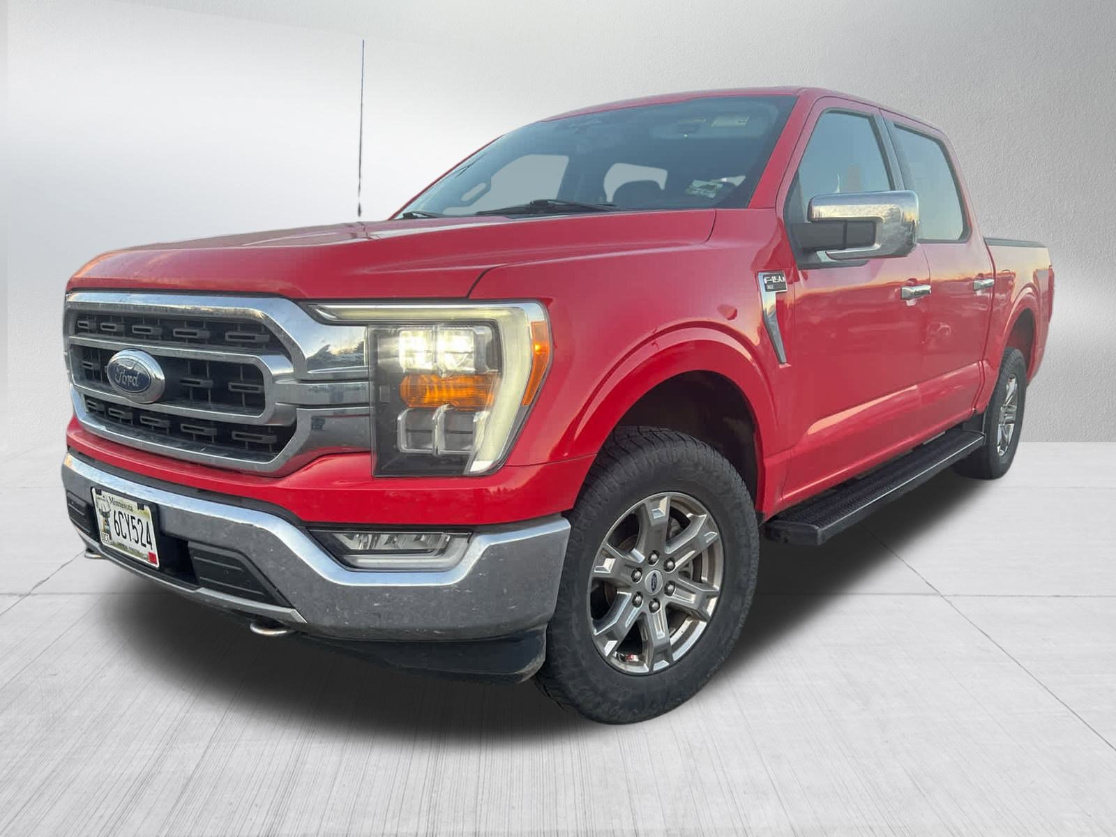 2021 Ford F-150 XLT photo 3
