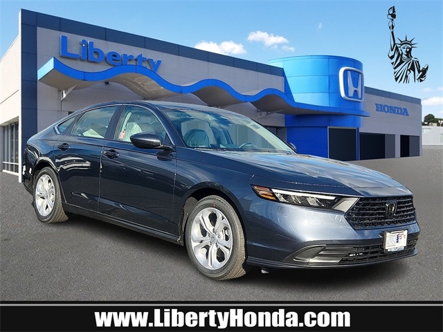 2025 Honda Accord LX's photo