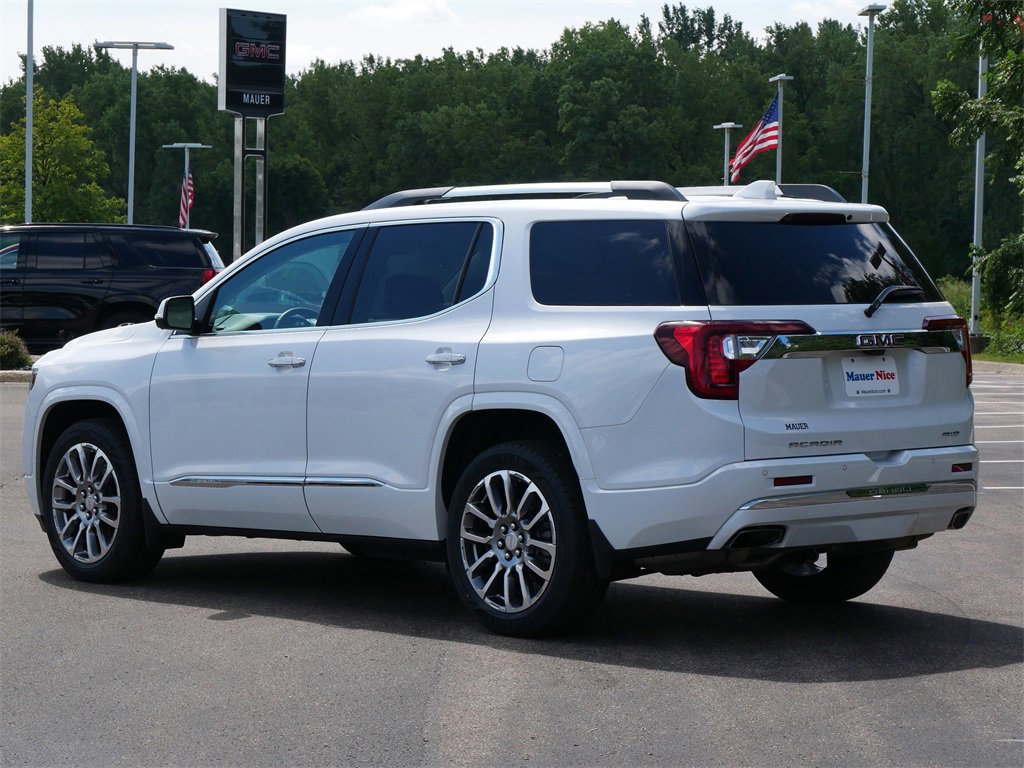 2023 Gmc Acadia Denali photo 4