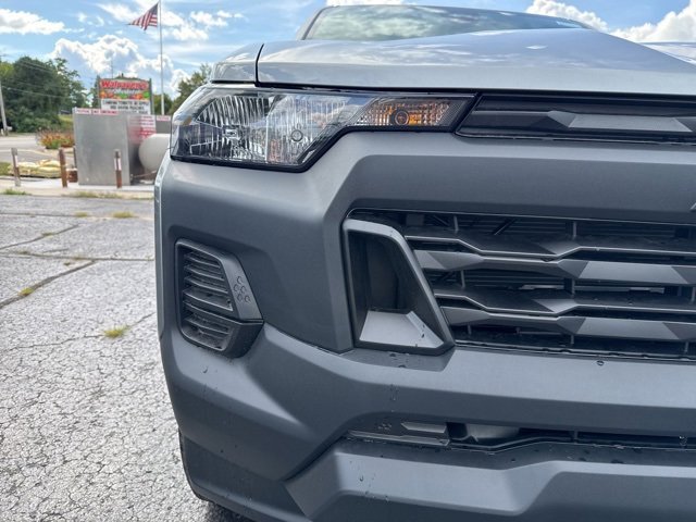 2026 Chevrolet Colorado Work Truck photo 9
