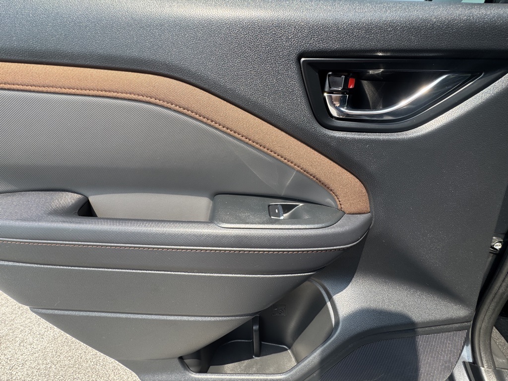 2025 Subaru Forester Sport photo 19