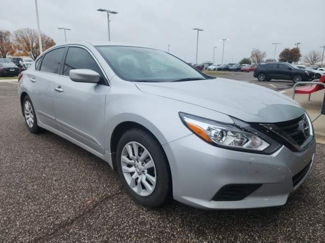 2017 Nissan Altima S