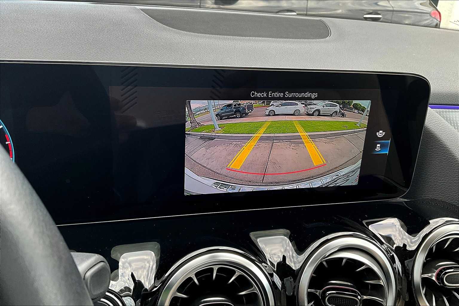 2023 Mercedes Benz GLA 250 photo 26