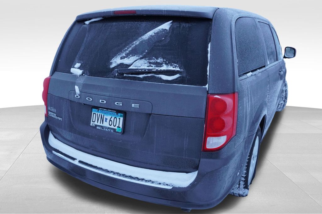 2019 Dodge Grand Caravan SE photo 3