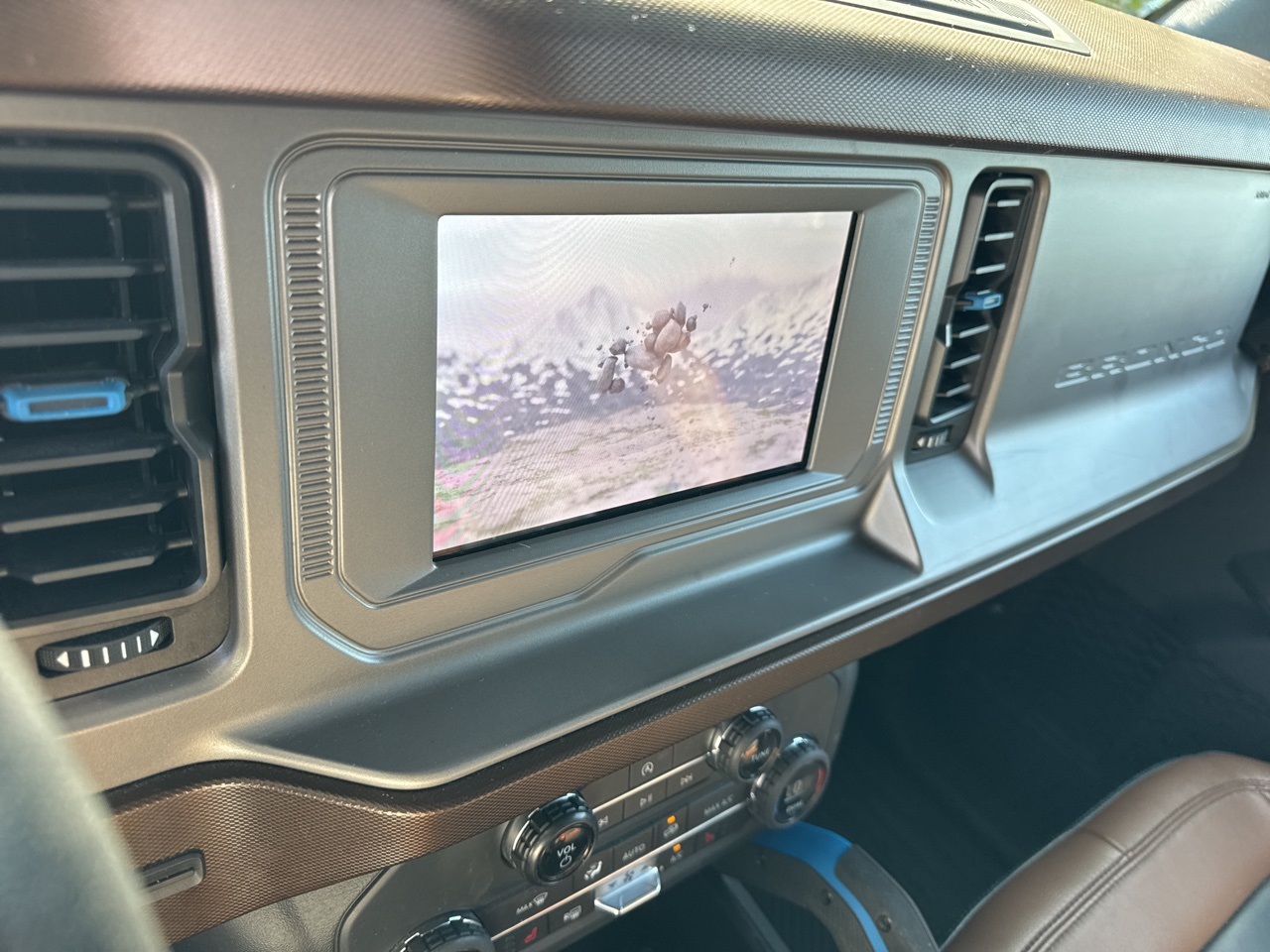 2021 Ford Bronco Outer Banks photo 14