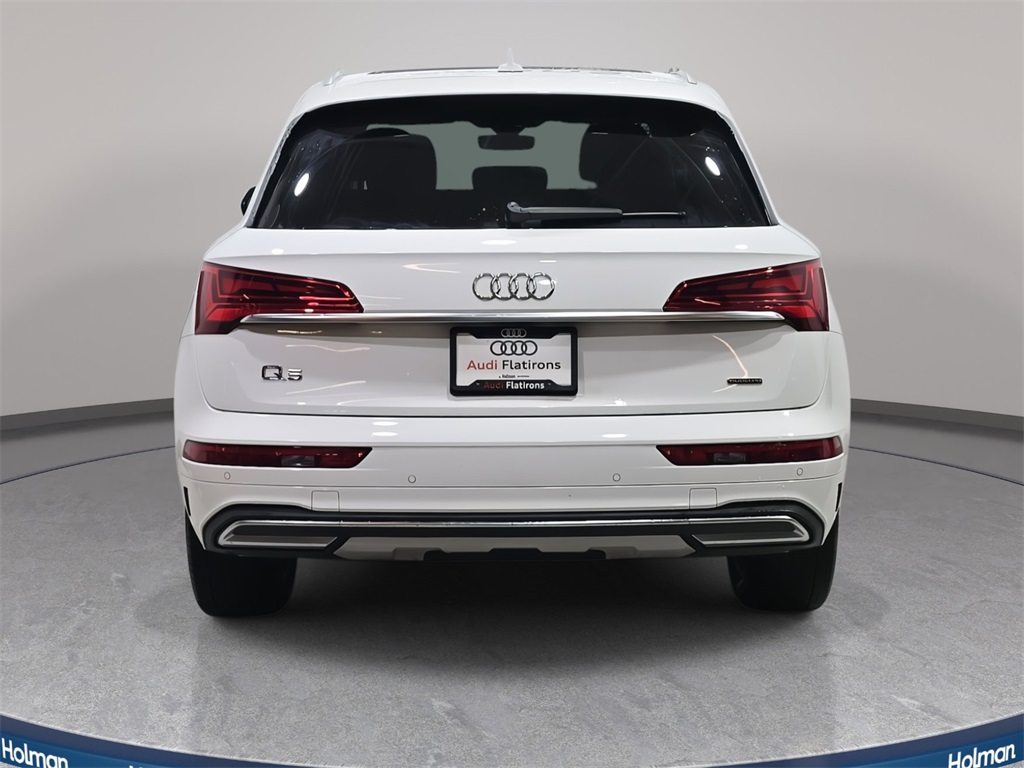 2023 Audi Q5 40 Premium Plus photo 3
