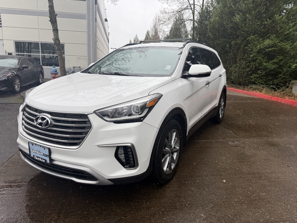2017 Hyundai Santa Fe SE photo 4