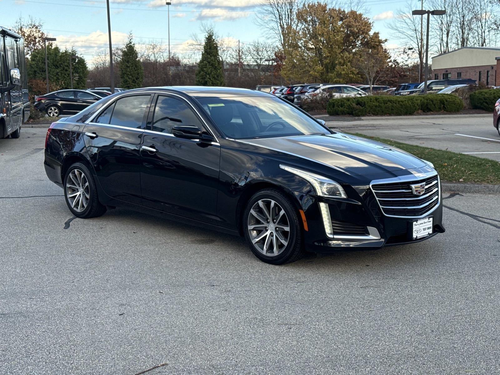 2016 Cadillac CTS Sedan Luxury photo 2