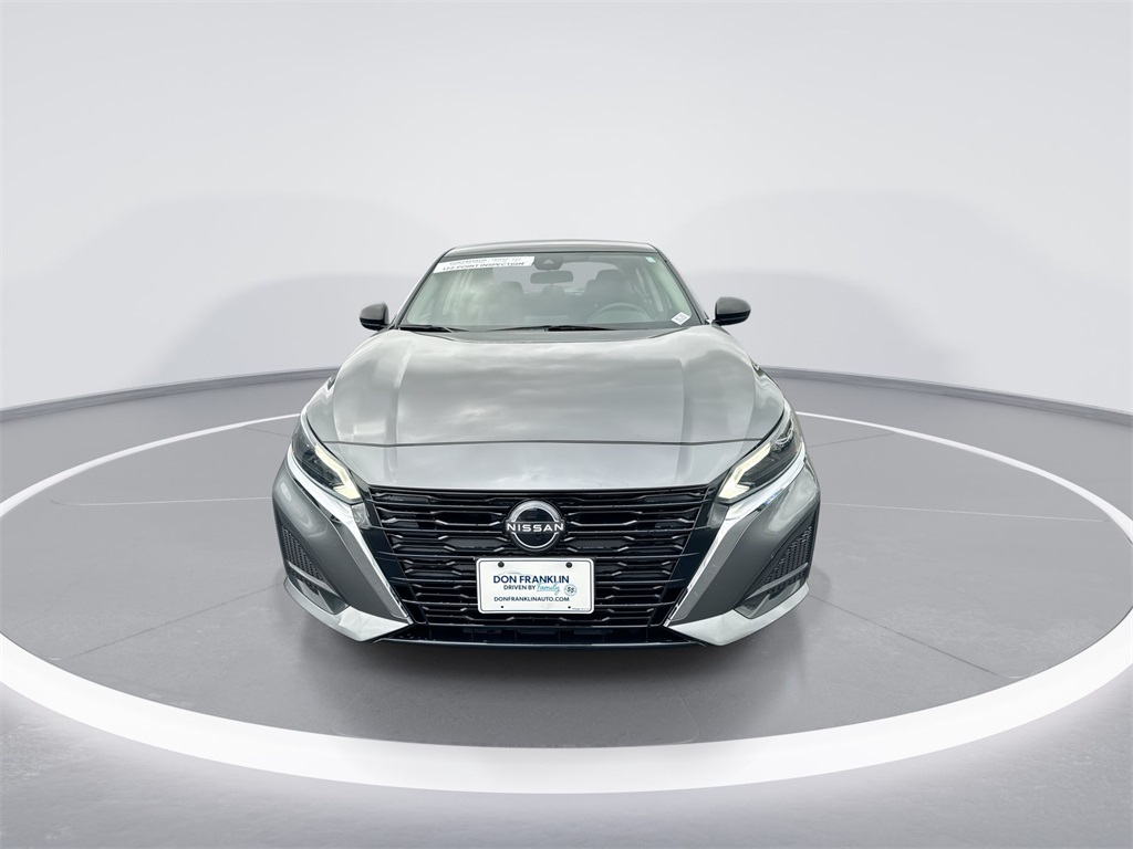 2024 Nissan Altima 2.5 SV photo 3