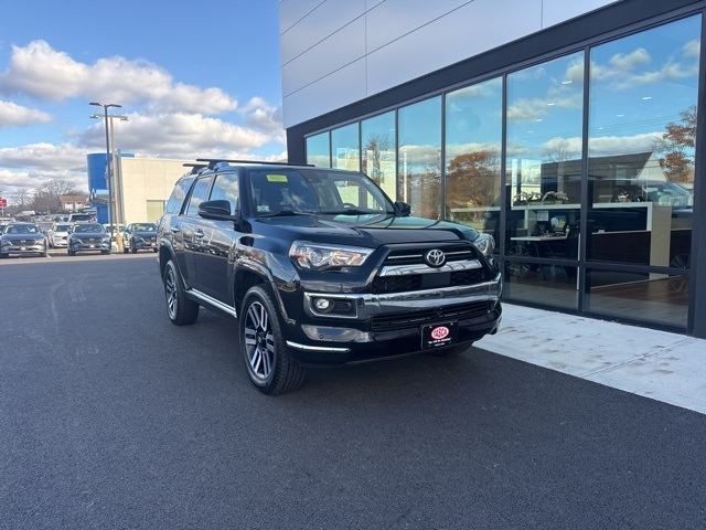 2022 Toyota 4Runner Limited's photo