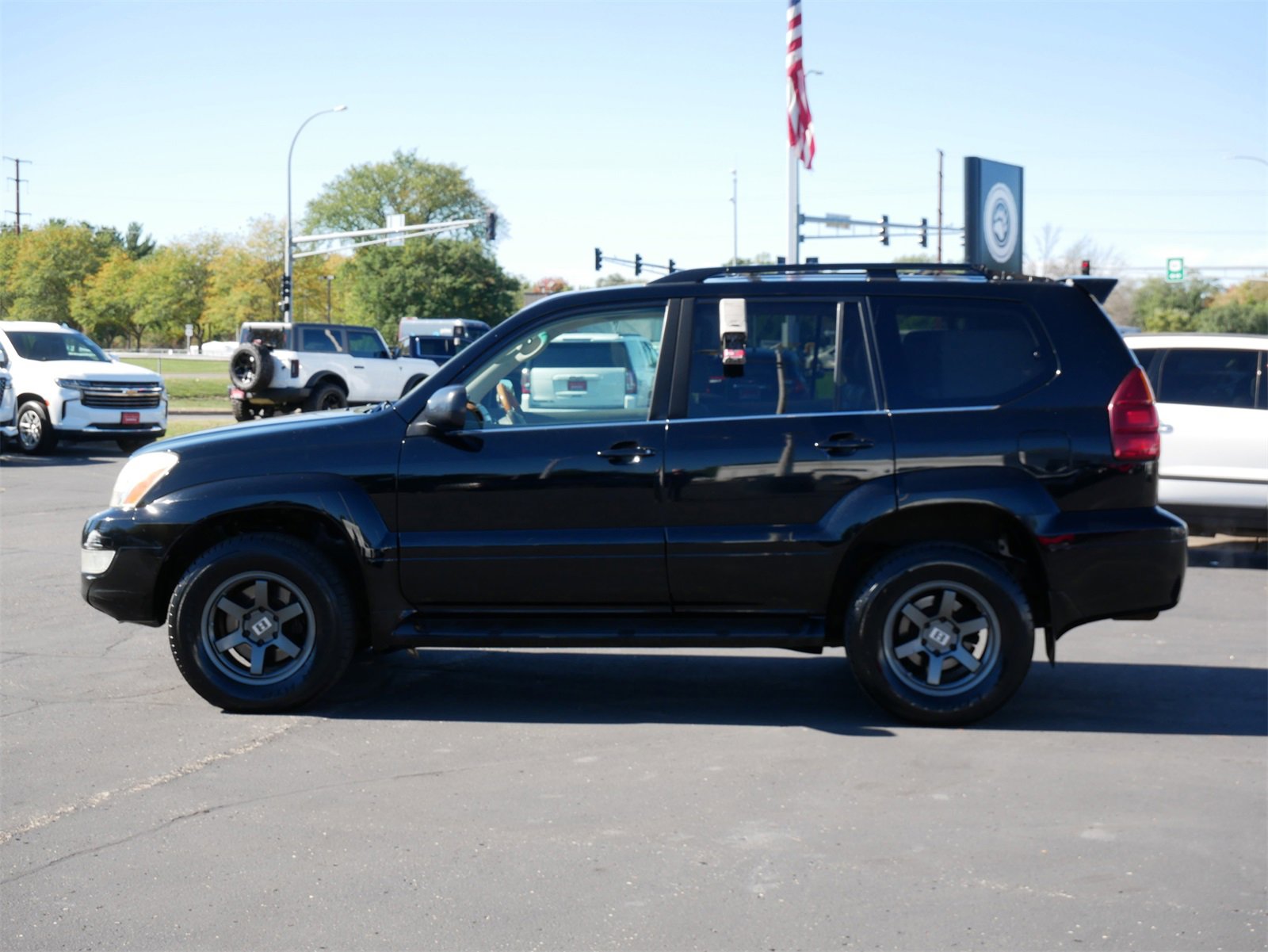 Used 2004 Lexus GX 470 with VIN JTJBT20X040065183 for sale in White Bear Lake, Minnesota
