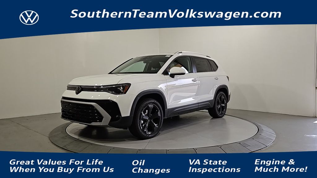 2025 Volkswagen Taos SEL's photo