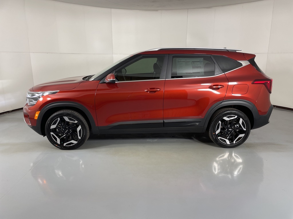2026 Kia Seltos SX photo 3