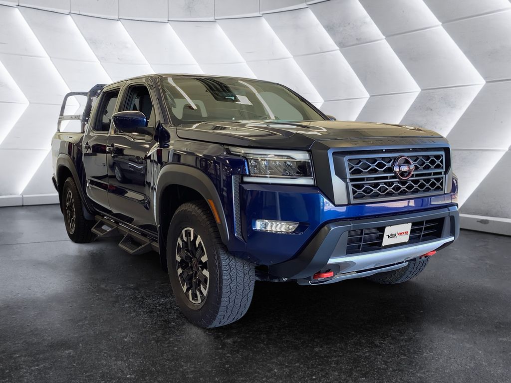 2023 Nissan Frontier PRO-4X's photo