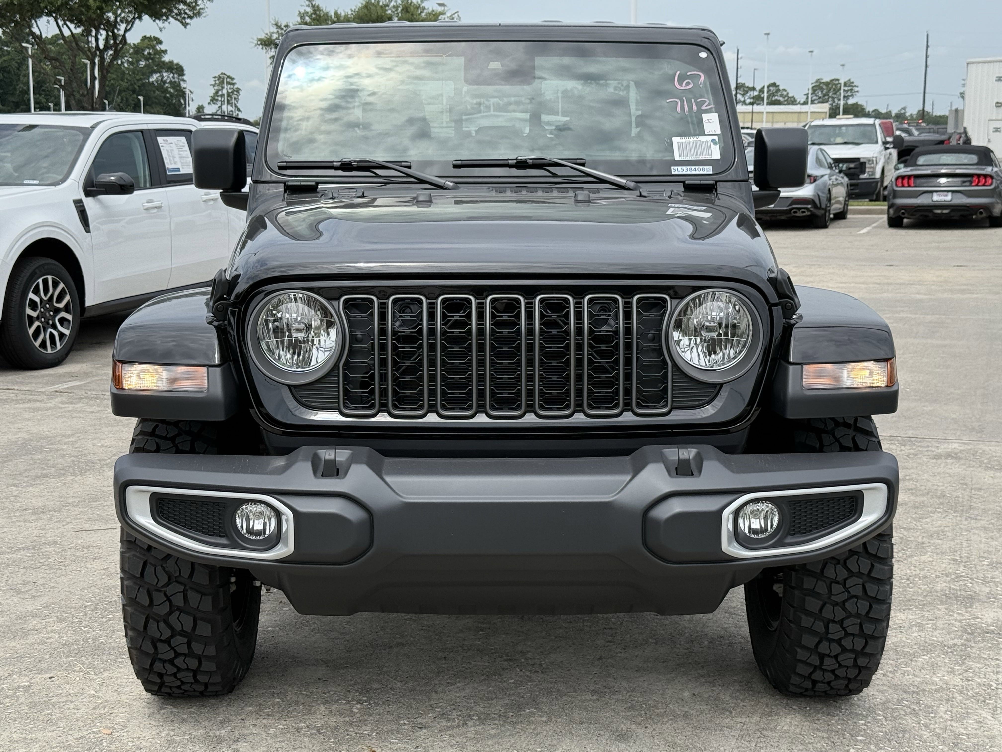 2025 Jeep Gladiator Texas Trail photo 3