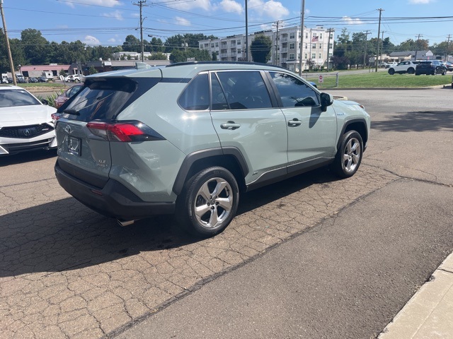 2021 Toyota RAV4 Hybrid XLE Premium photo 15