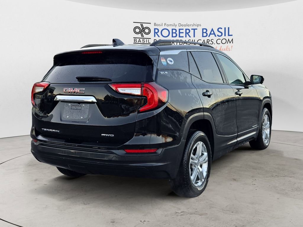 2022 Gmc Terrain SLE photo 4