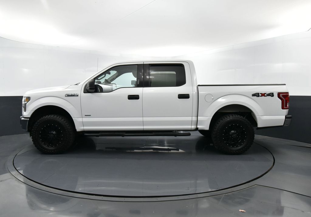 2015 Ford F-150 XLT photo 5