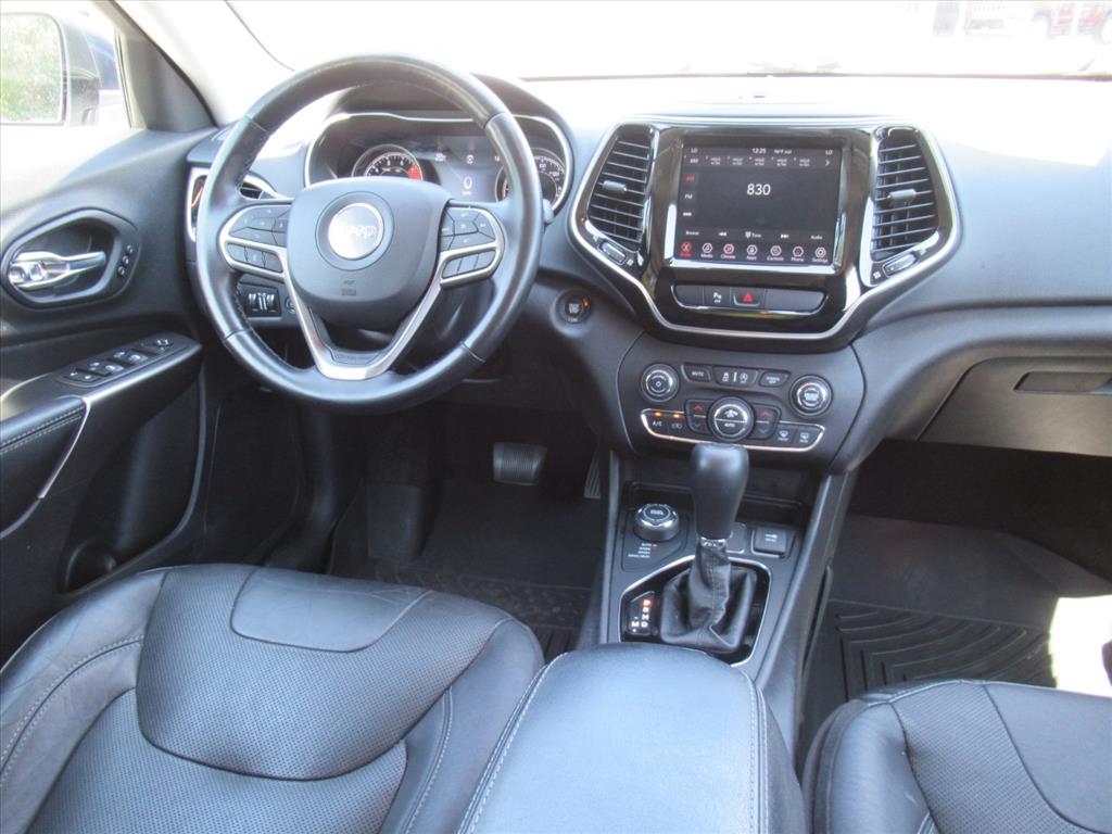 2020 Jeep Cherokee Limited photo 9