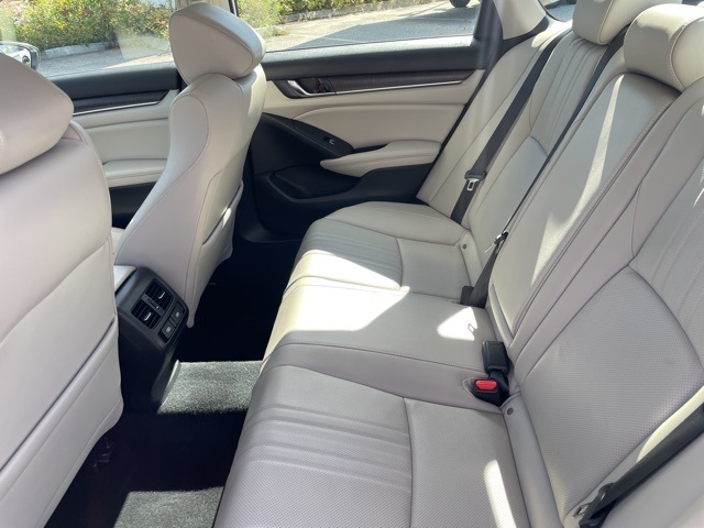 2022 Honda Accord Hybrid EX-L photo 23